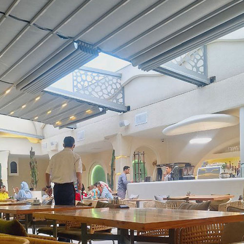 سقف پارچه ای متحرک مخصوص کافی شاپ ها