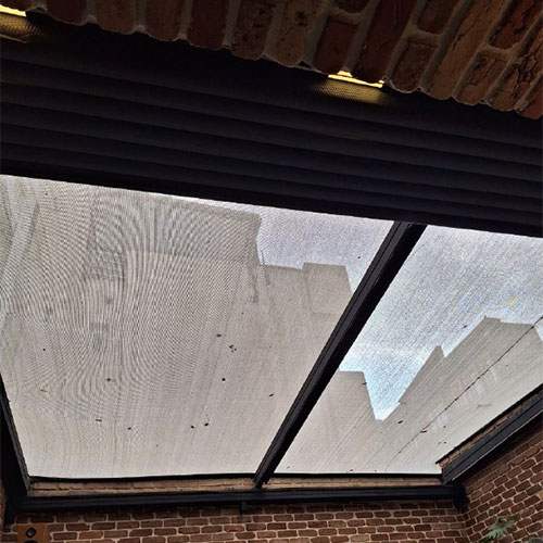 سقف پارچه ای متحرک آب راه دار مخصوص کافه رستوران ها