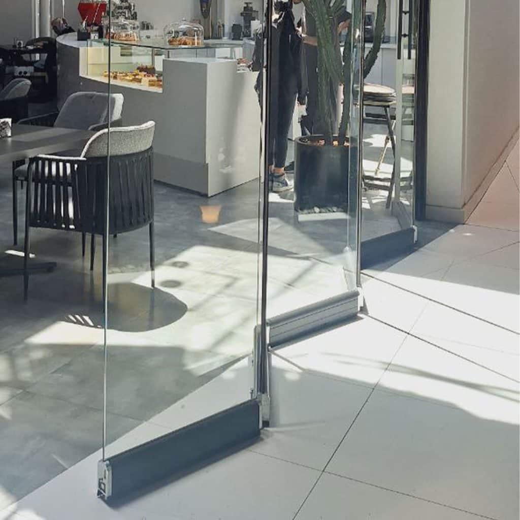 شیشه کشویی تاشو